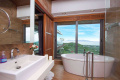 Villa High Rise - потрясающая лакшери-вила с 6-ю спальнями и бассейном на Бопхуте, Самуи
