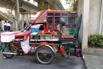 Уличная кухня: что такое макашница в Таиланде?