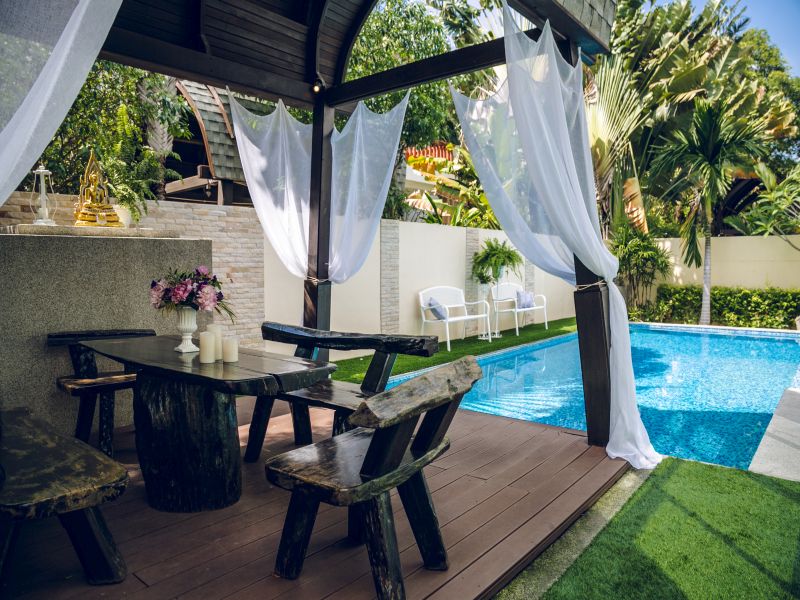 Art Maldives Oasis Pool Villa вилла предоставляет своим гостям мангал для BBQ вечеринок