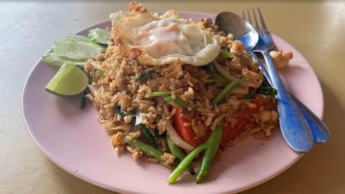 Где вкусно и дёшево поесть в Паттайе: легендарный фудкорт Pier 21 с ценами от 39 батов Где вкусно и дёшево поесть в Паттайе: легендарный фудкорт Pier 21 с ценами от 39 батов