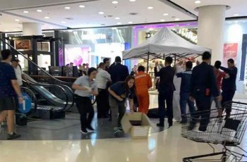 В Централ Фестивале иностранец спрыгнул с 6 этажа