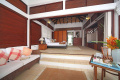 Villa Anantinee - уникальная вилла с тремя спальнями в закрытом посёлке на пляже Раваи острова Пхукет
