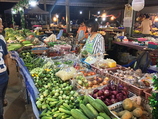 Изображение для статьи - Рынки в Таиланде: cамоуничтожение или погоня за дешевизной? Теперь покупаю продукты только в магазинах