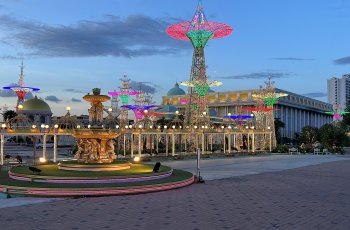По следам королевской роскоши: незабываемое приключение в Дворце Куриного Короля