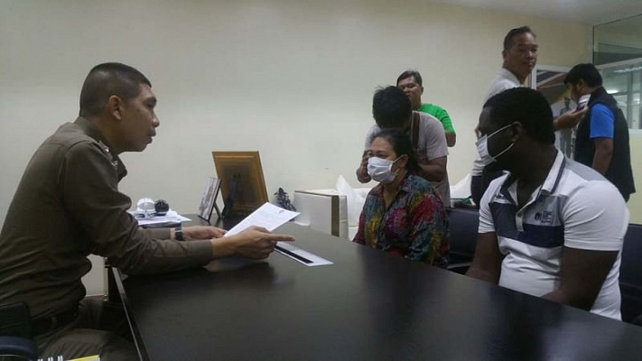 Изображение для новостной статьи - Нигериец и его тайская жена были арестованы в Чонбури за вымогательство
