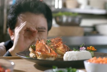 "Повар" - смешная тайская реклама про вкуснющий рыбный соус. Ох уж эти тайцы... Смотреть строго после обеда!