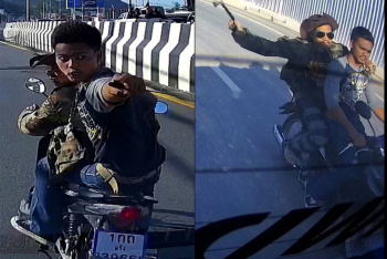 Двое на мотоцикле пытались остановить машину скорой помощи на Пхукете