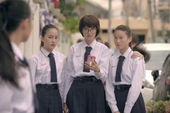 Белая ворона - тайский рекламный фильм про важность человеческих отношений