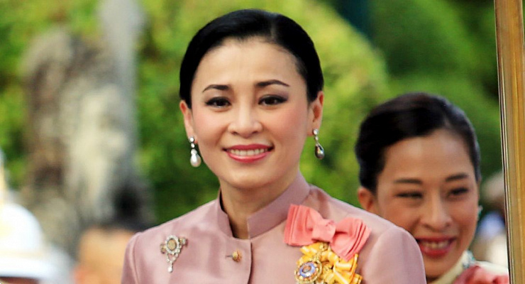 Изображение для новостной статьи - 3 июня - день рождения Королевы Таиланда