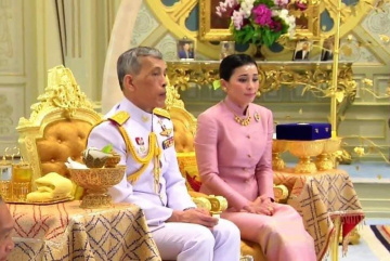 Анонос изображения к новости Король Таиланда объявил, кто станет Королевой