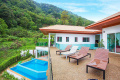 Villa Niyati - просторная тропическая вилла с 7-ю спальнями и собственным бассейном