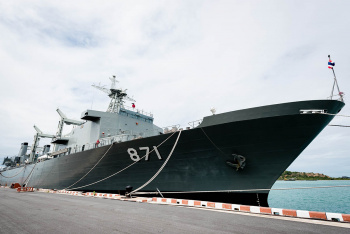 Самостоятельная экскурсия на военно-морскую базу в Таиланде