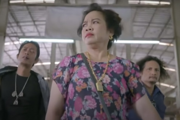 "Босс на рынке" - тайский социальный ролик, который заставляет нас оценивать проблему с двух сторон