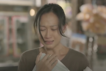 Тайская реклама от которой хочется плакать про одинокую мать и социальную программу поддержки