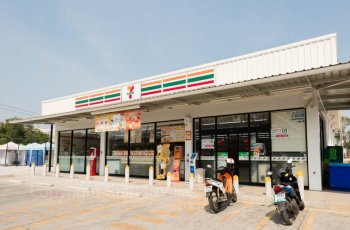 7-Eleven и Family Mart - круглосуточные магазины в Таиланде